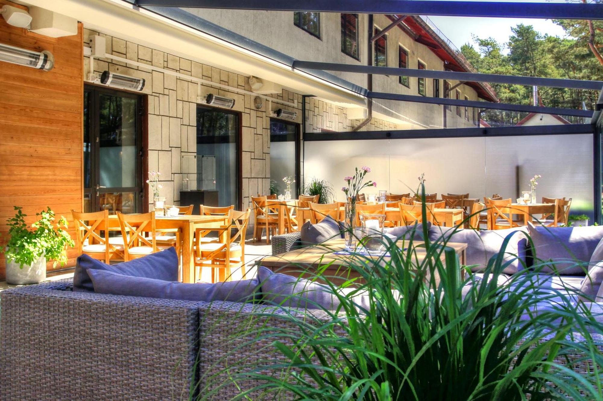 Columbus Hotel Rowy  Exterior photo